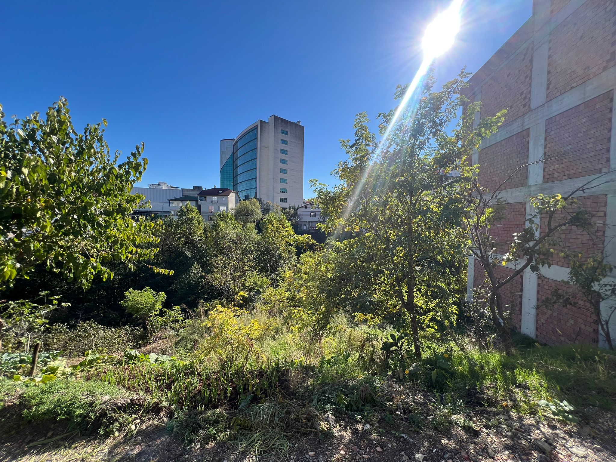 MABEL'DEN DEVLET HASTANESİ KARŞISI SATILIK 195 M2 SATILIK ARSA